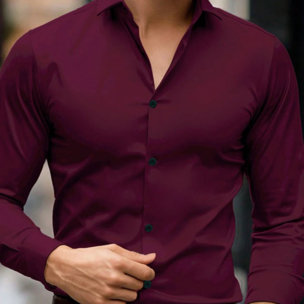 Men Slim Fit Solid Slim Collar Casual Shirt
